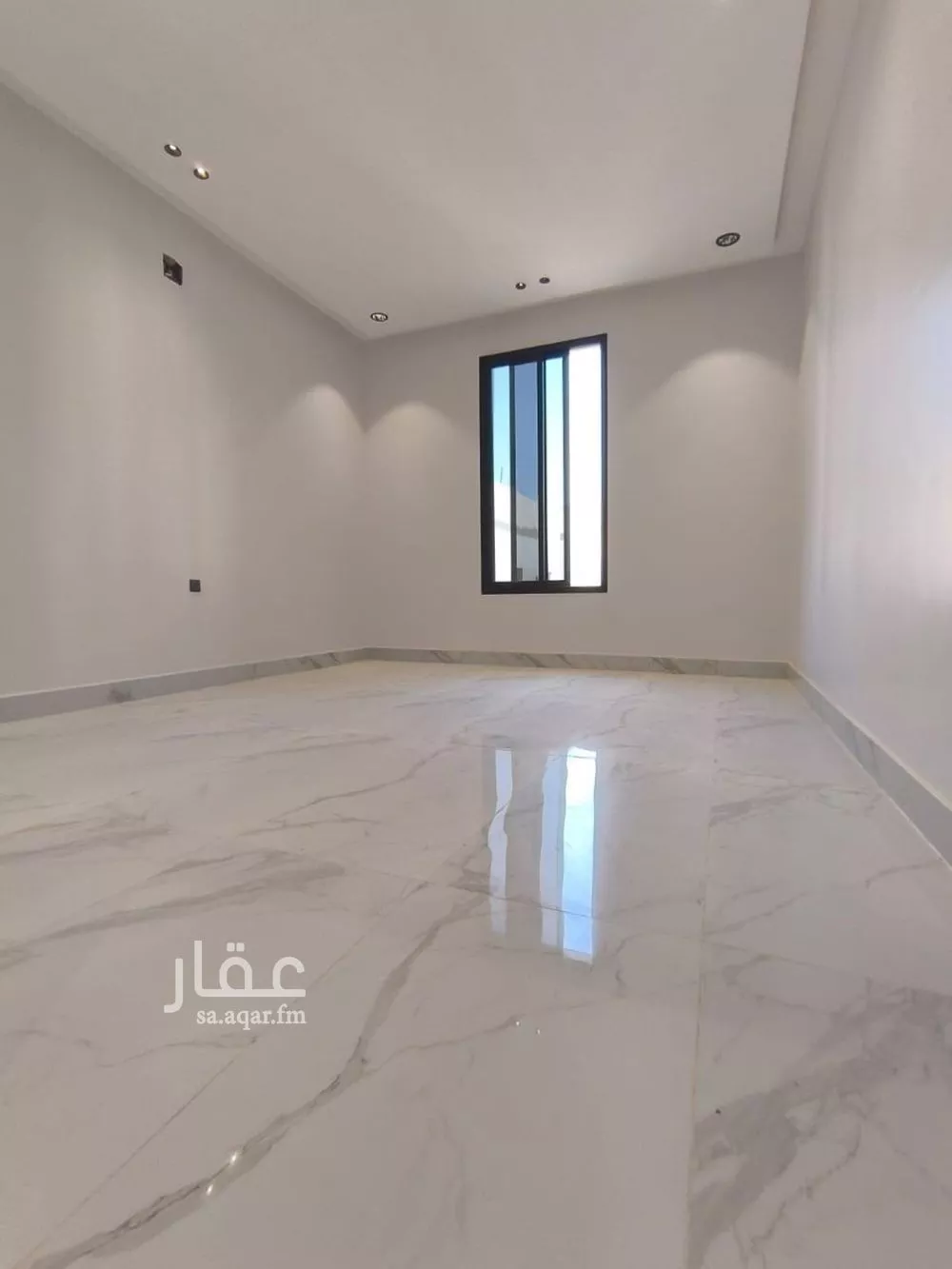 5 bedroom floor in Al Janadriyah 7