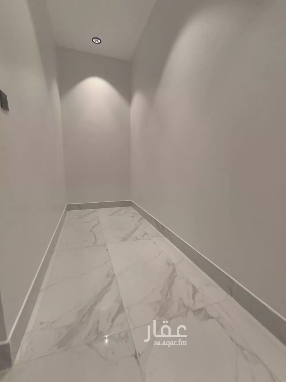 5 bedroom floor in Al Janadriyah 10