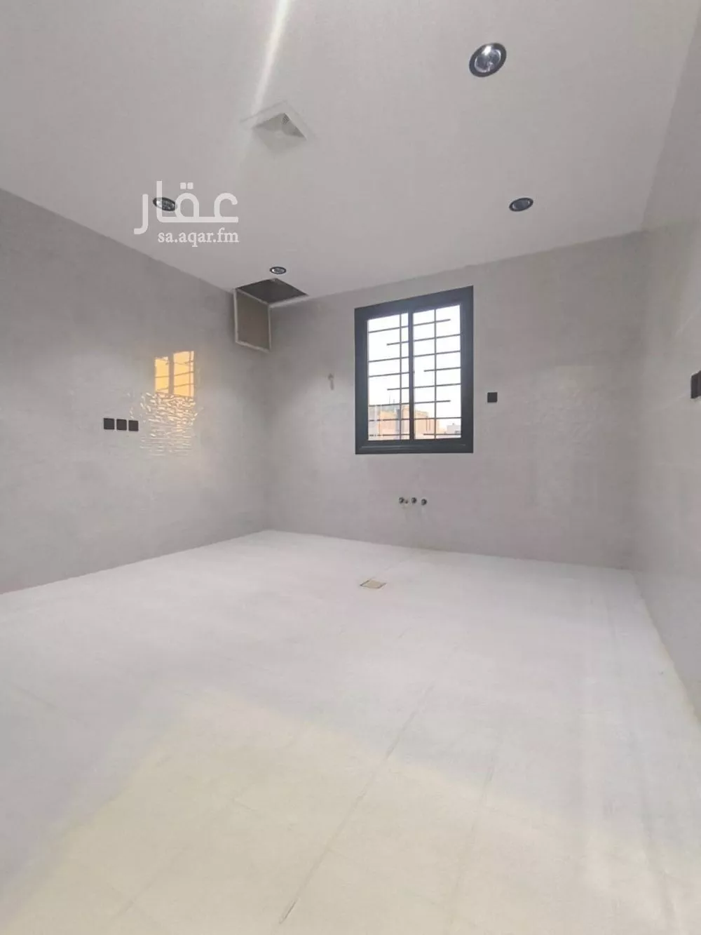 5 bedroom floor in Al Janadriyah 11