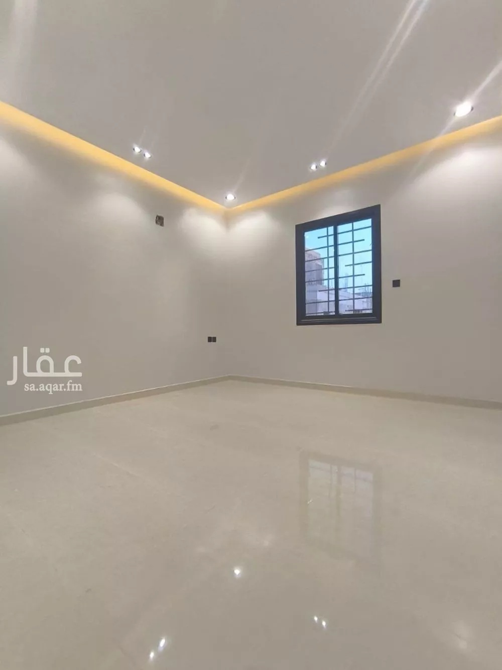 5 bedroom floor in Al Janadriyah 13