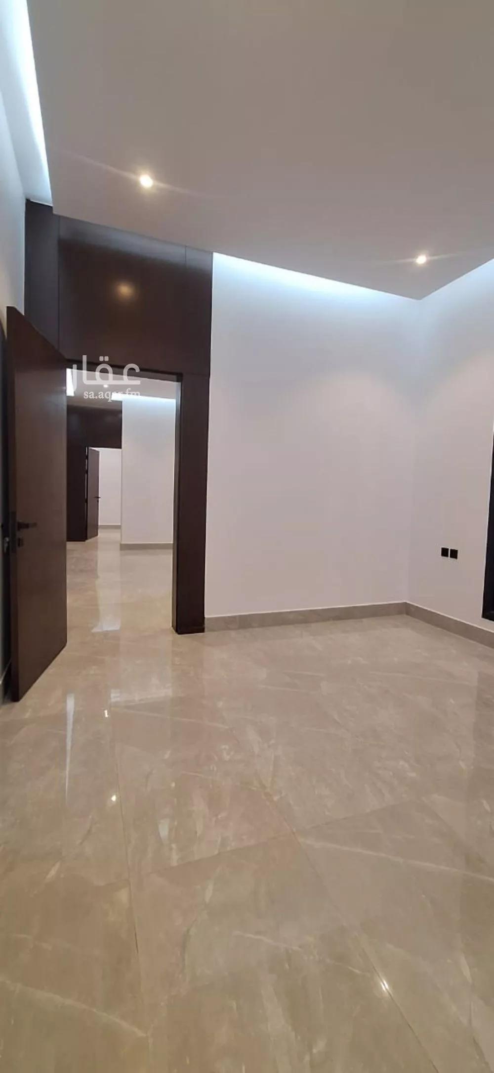 4 bedroom floor in Al Maizilah 6