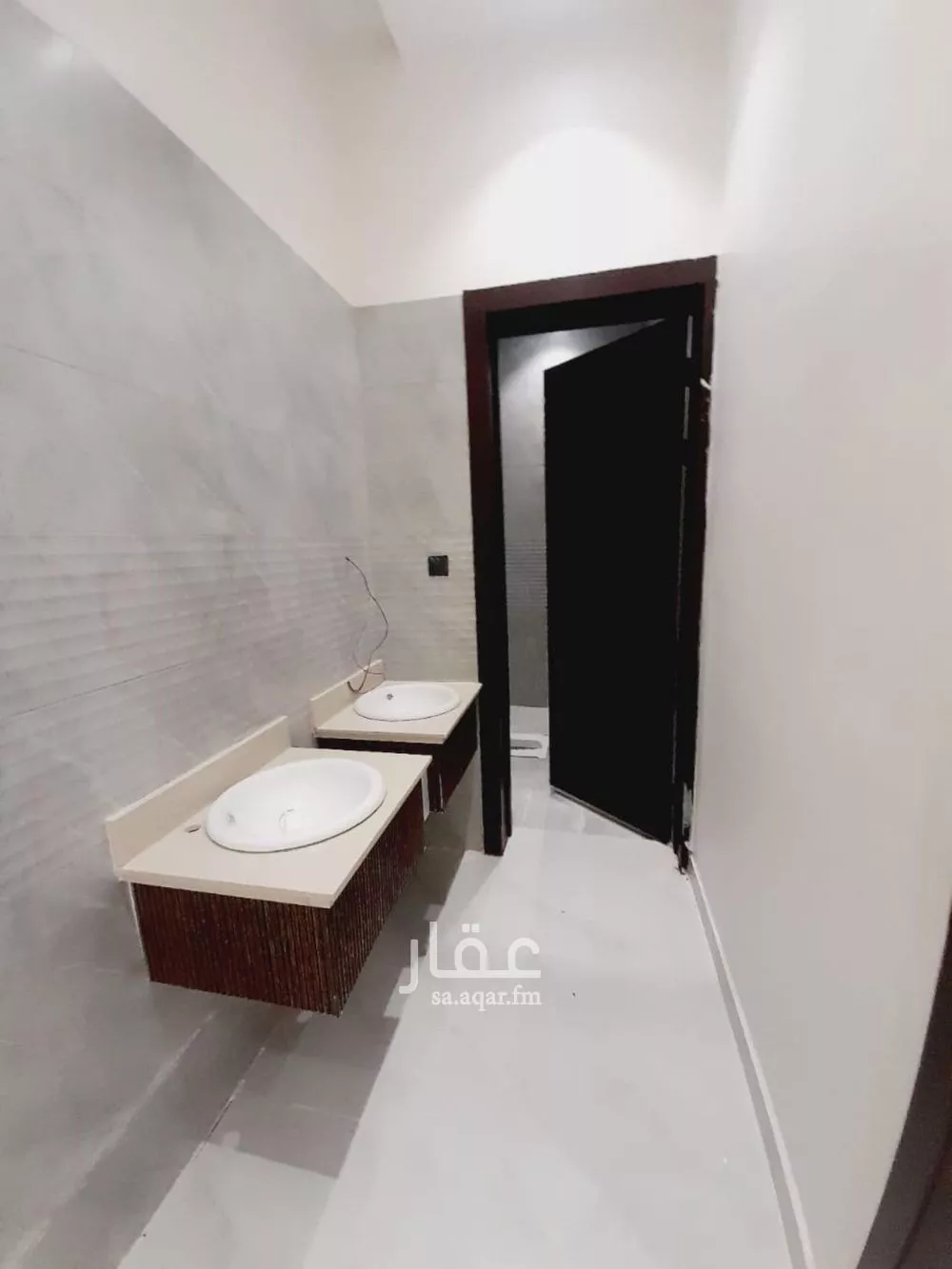 5 bedroom floor in Okaz 3