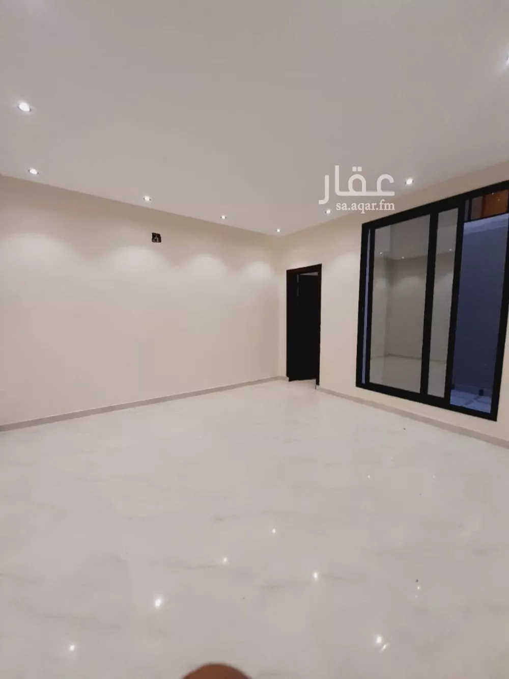 5 bedroom floor in Okaz 7