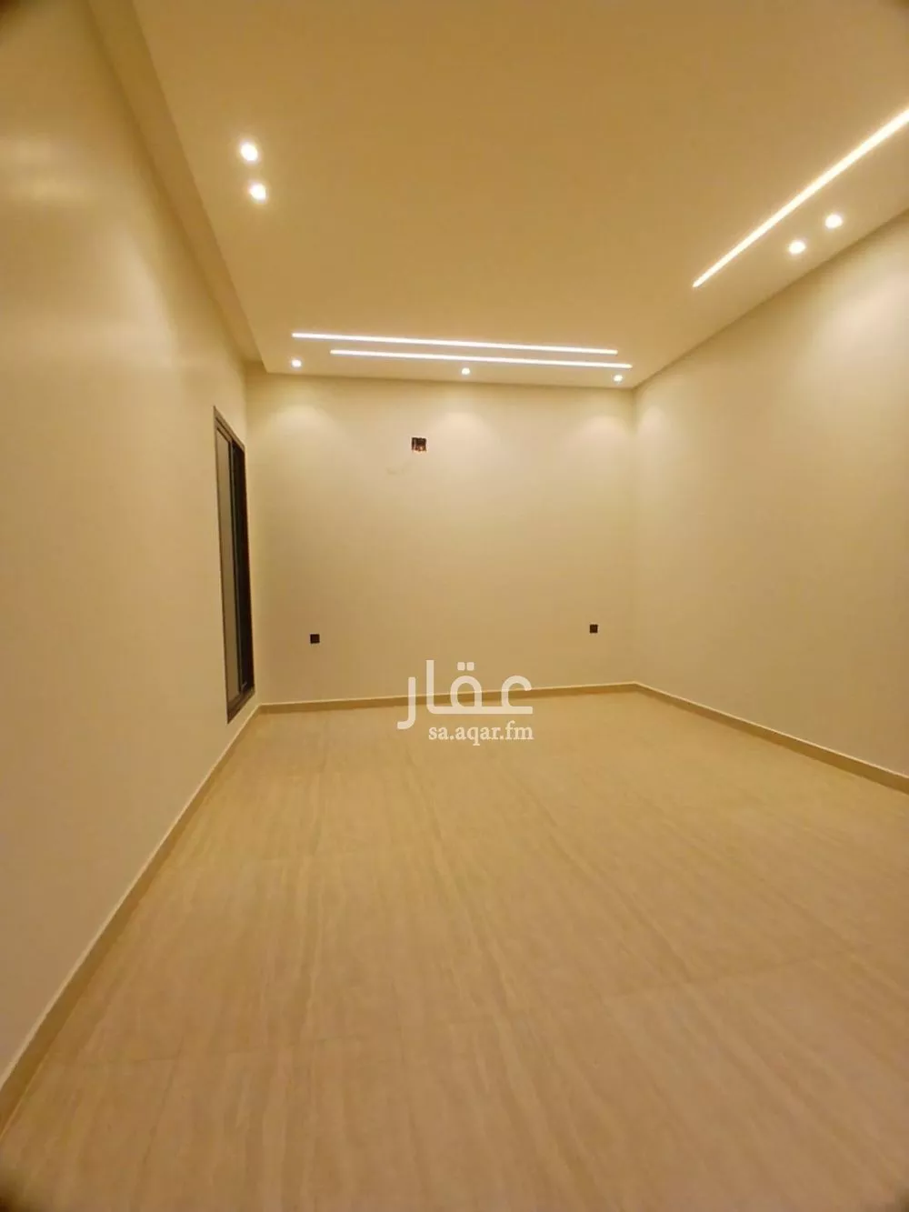 3 bedroom floor in Dhahrat Namar 12