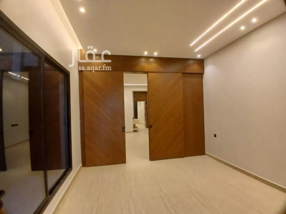 3 bedroom floor in Dhahrat Namar 18