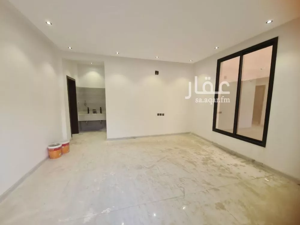 3 bedroom floor in Okaz 4