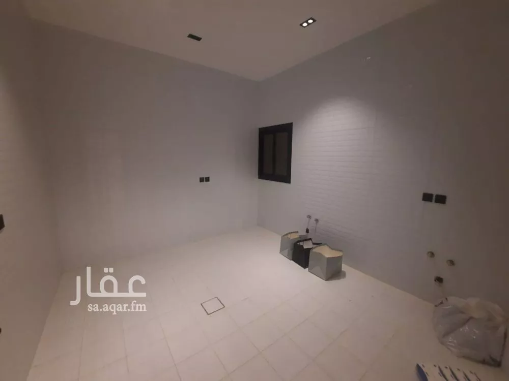 5 bedroom floor in Okaz 12
