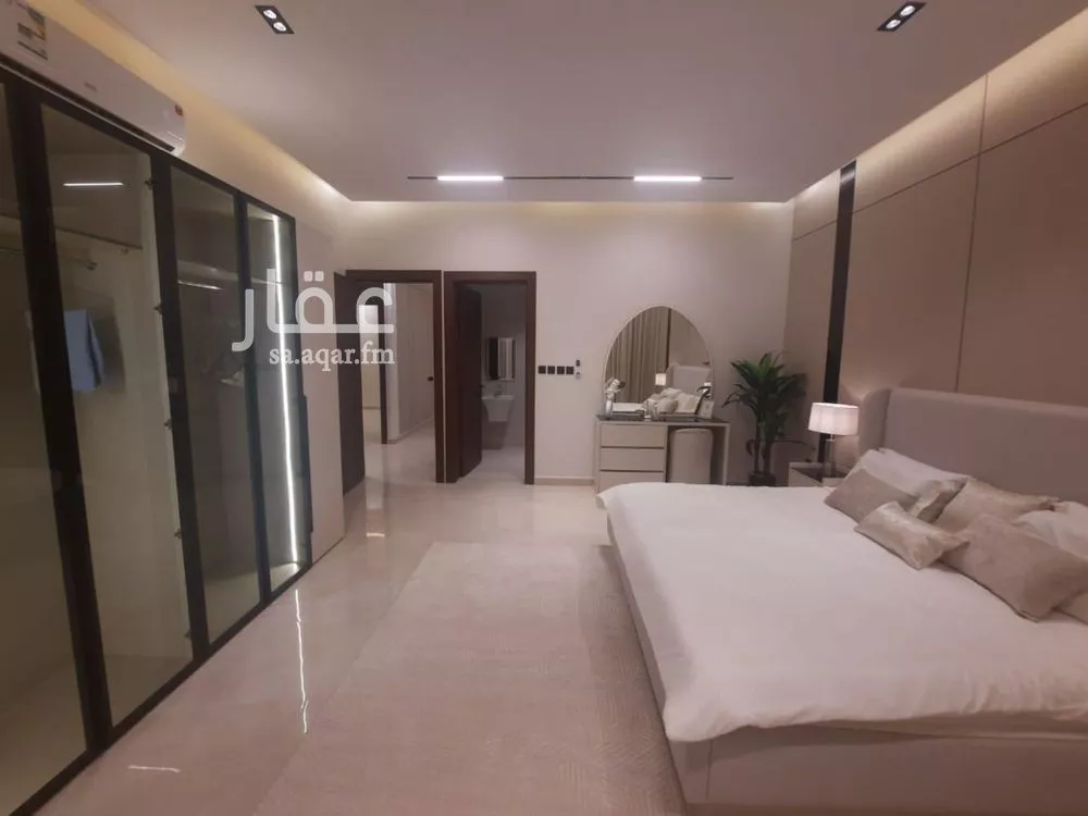 5 bedroom floor in Okaz 10