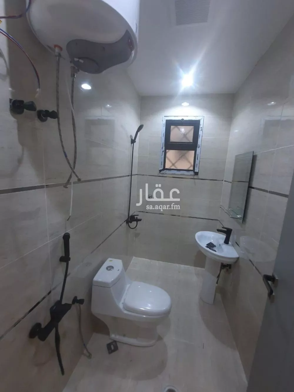 دور 5 غرف في طيبة 7