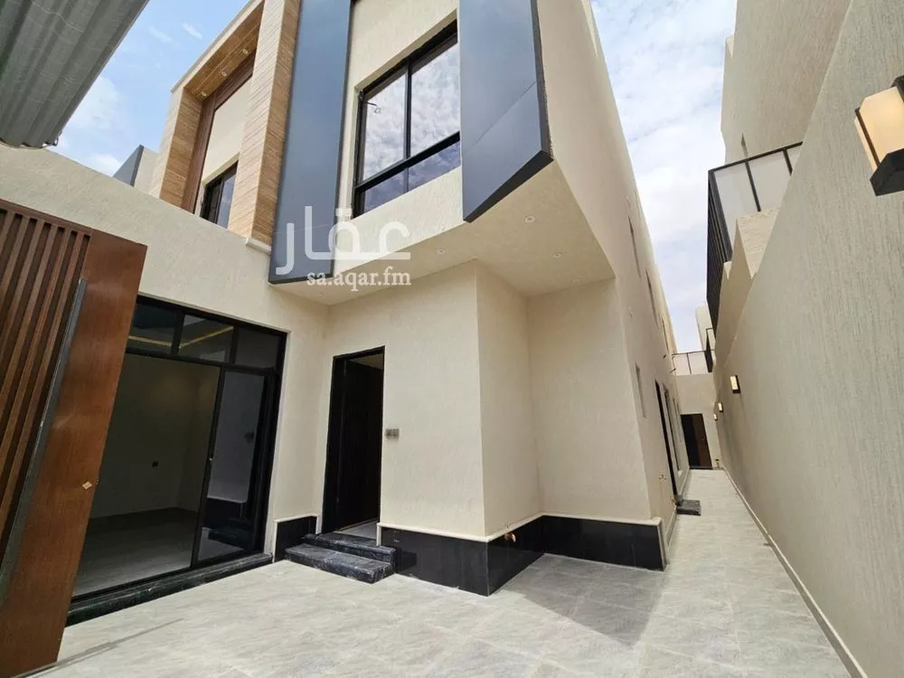 5 bedroom floor in Al Rimal 2