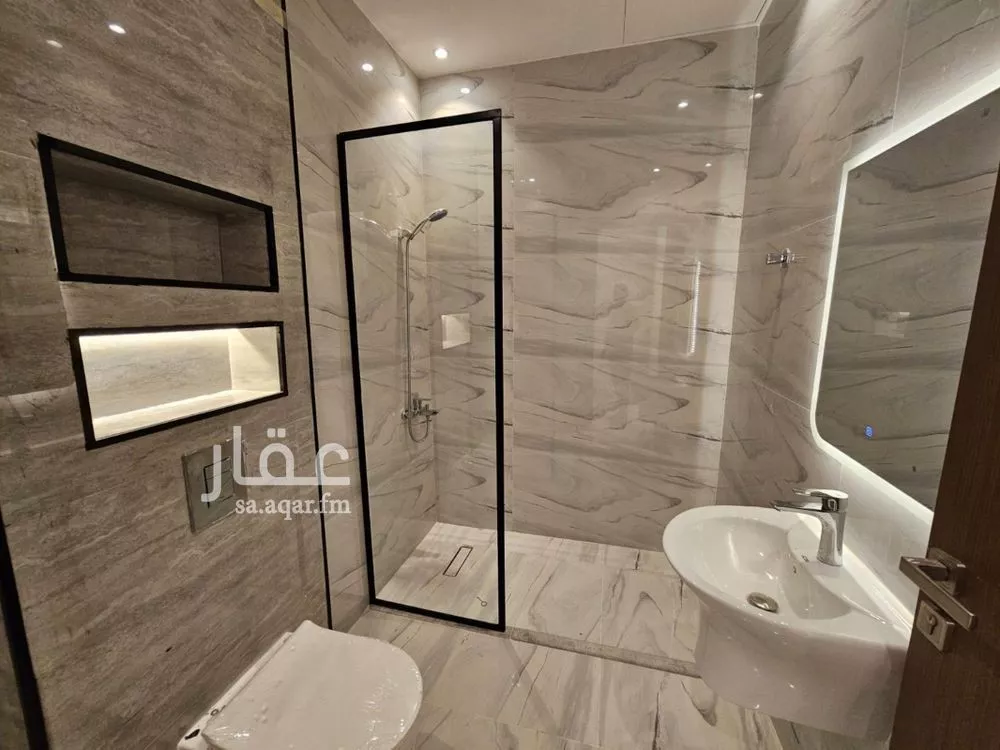 5 bedroom floor in Al Rimal 5