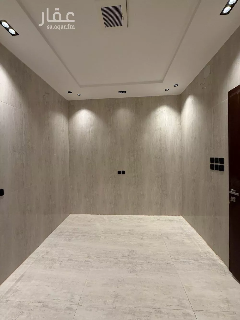 4 bedroom floor in Al Hazm 10