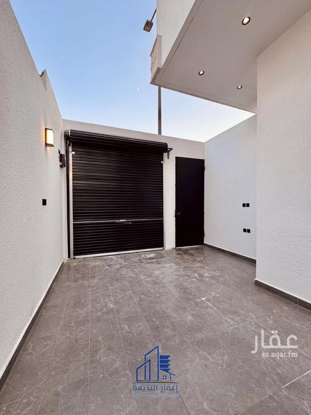 4 bedroom floor in Al Zahrah 13