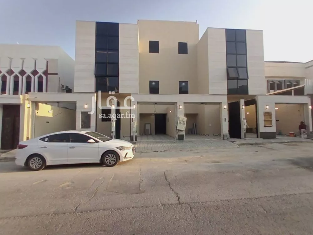 5 bedroom floor in Al Zahrah 2