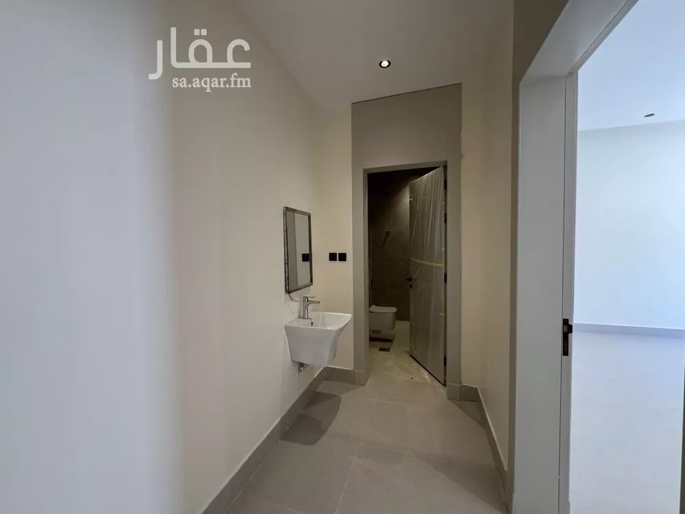 4 bedroom floor in Al Khaleej 14