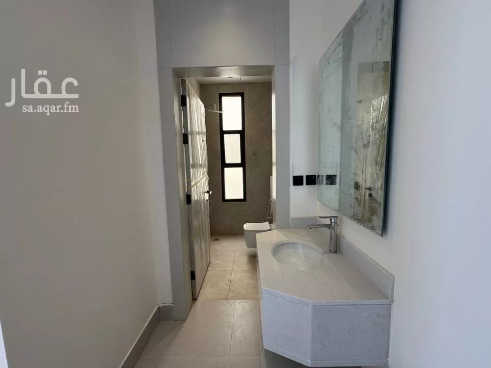 4 bedroom floor in Al Khaleej 6