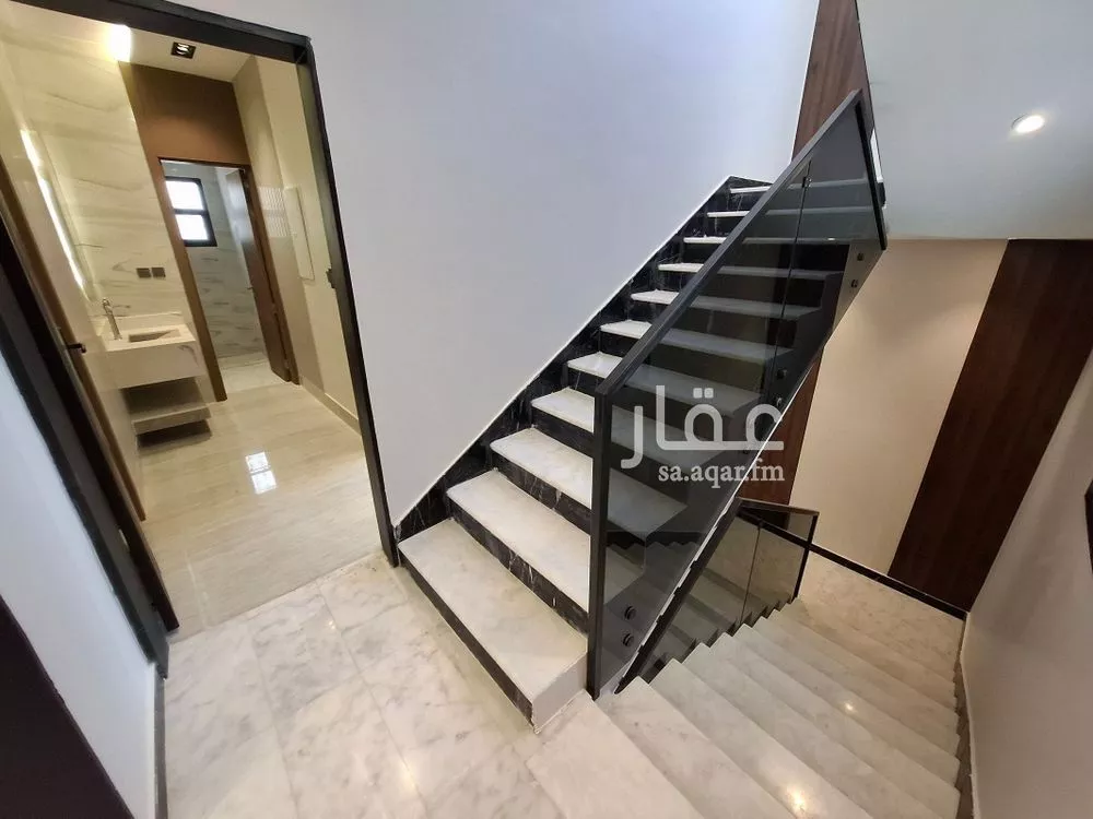دور 5 غرف في الرياض 8