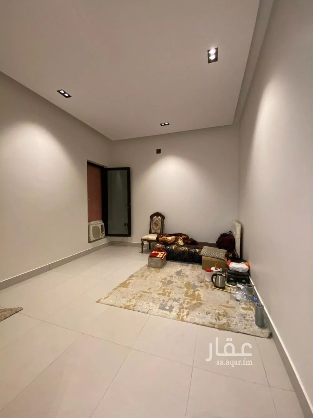 5 bedroom floor in Al Khaleej 2