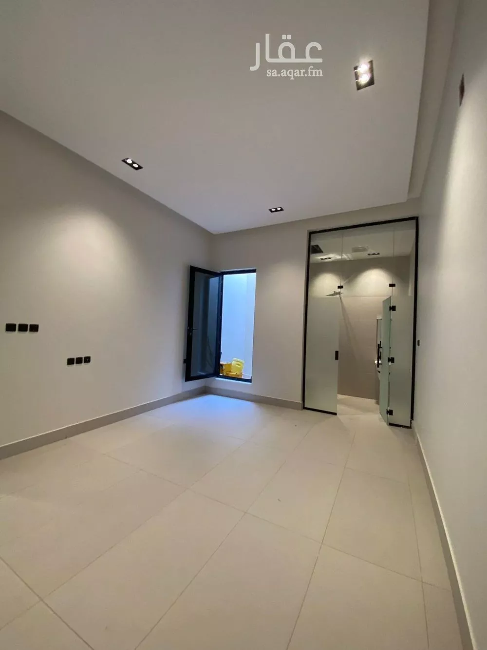 5 bedroom floor in Al Khaleej 13