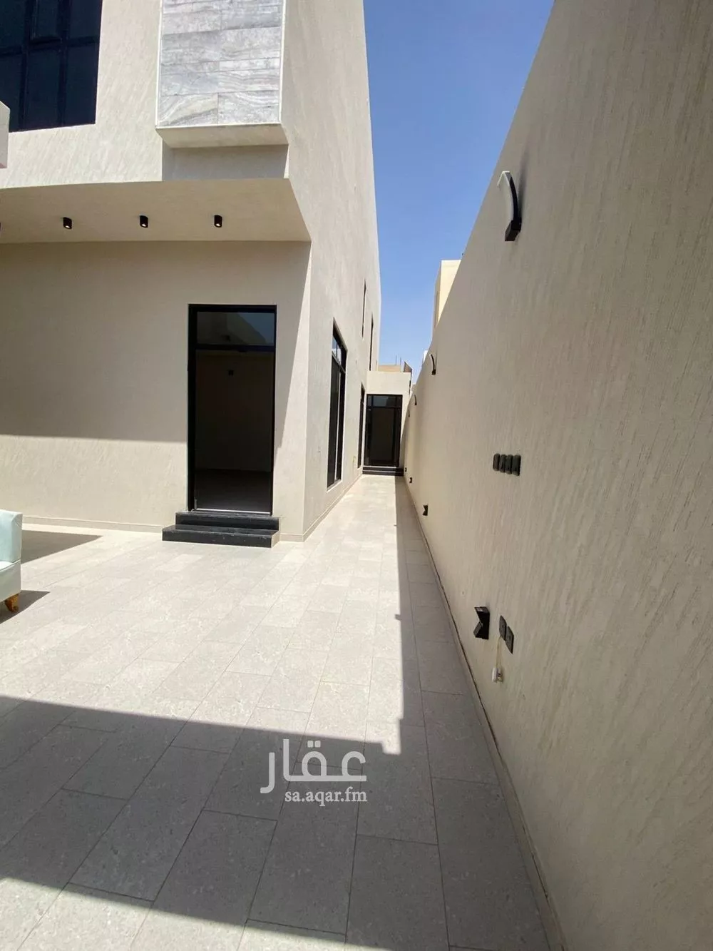 5 bedroom floor in Al Khaleej 17