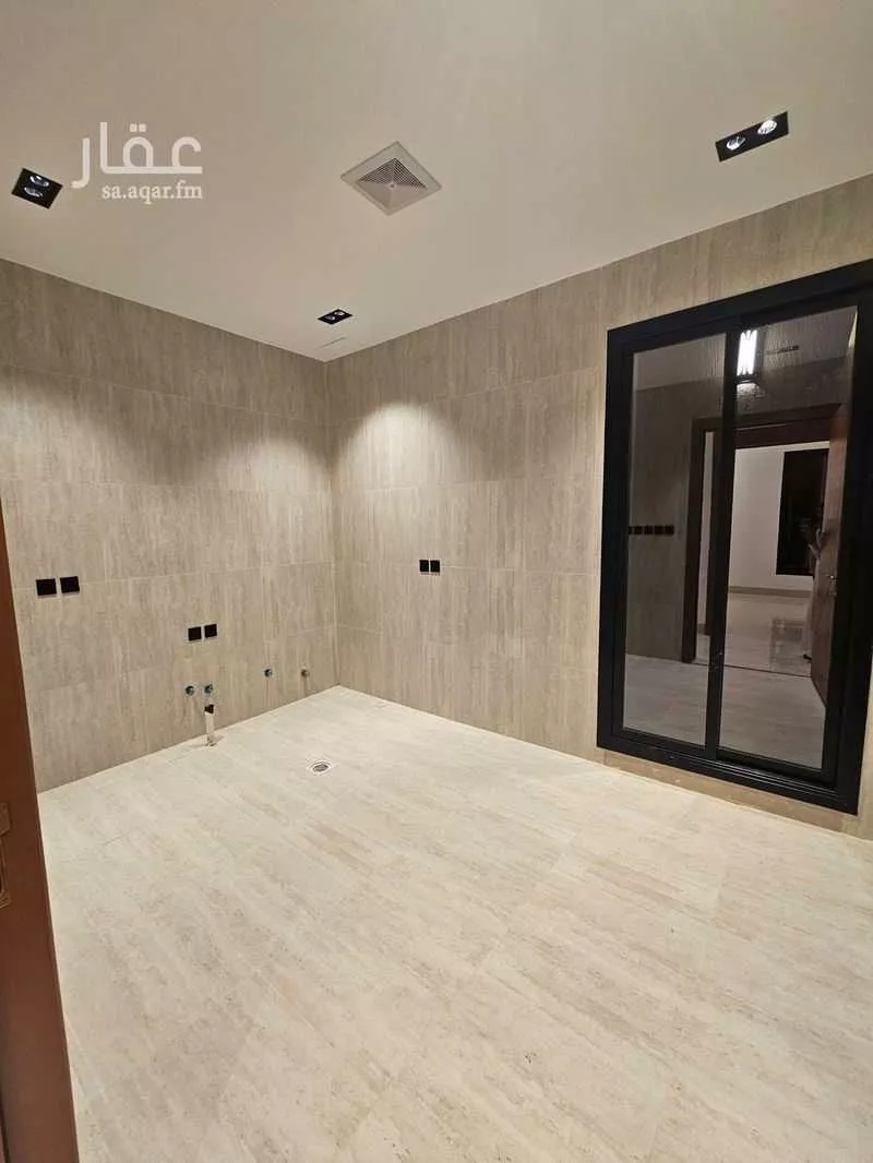 5 bedroom floor in Al Rimal 7