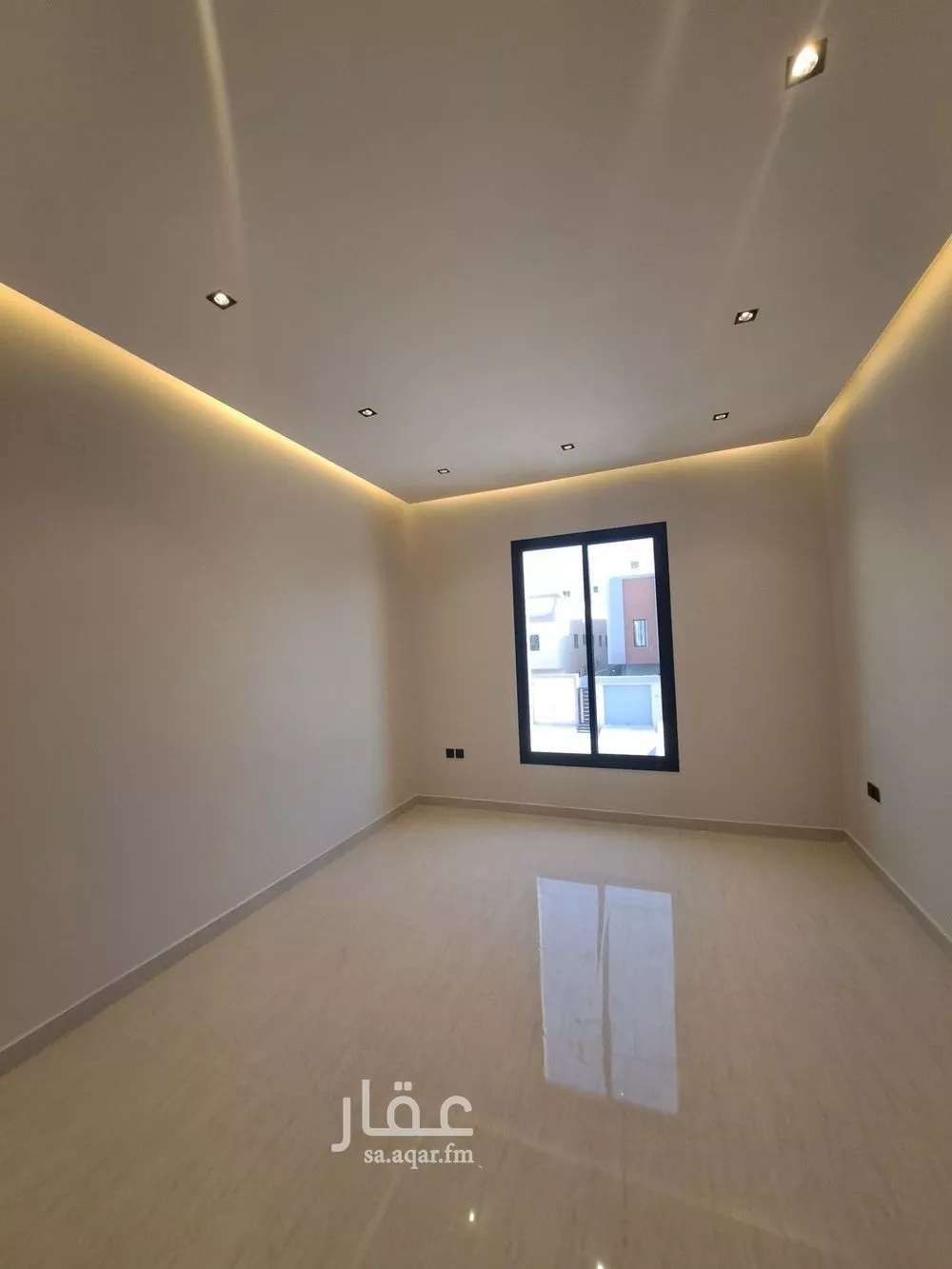 5 bedroom floor in Ash Sharq 4