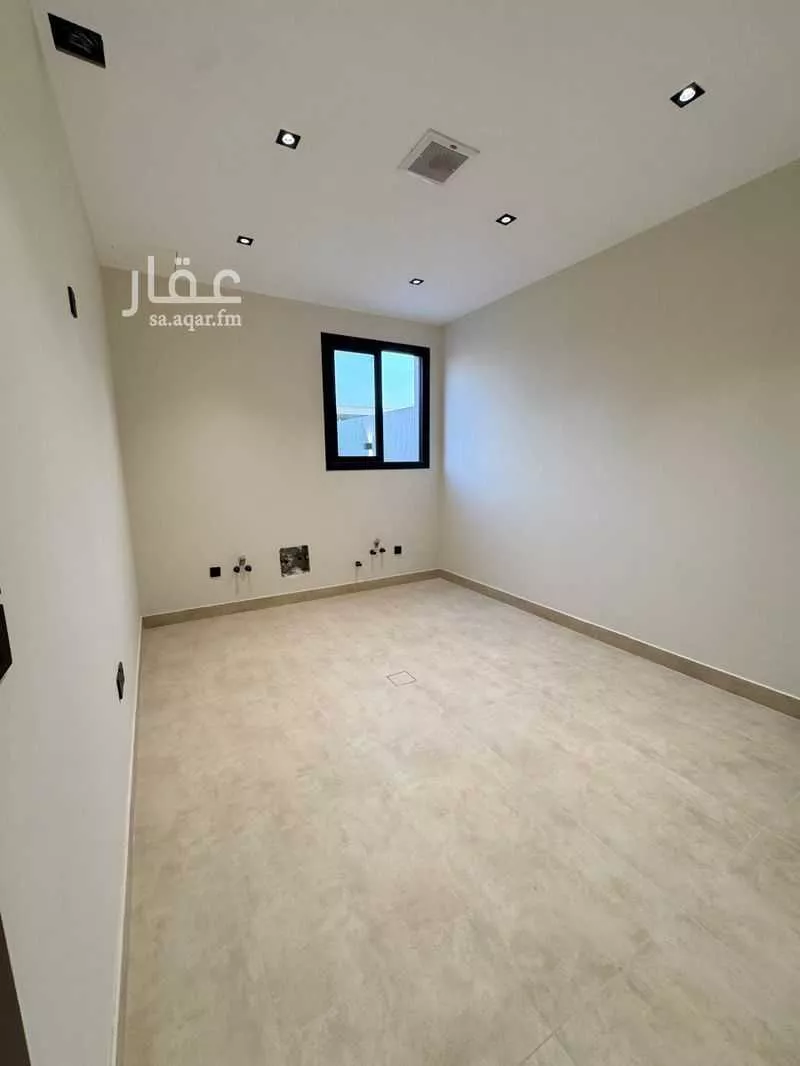 3 bedroom floor in Al Aridh 21