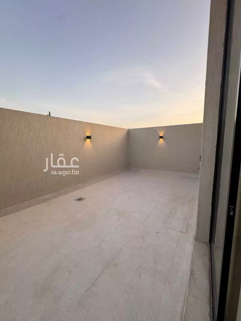 3 bedroom floor in Al Aridh 23