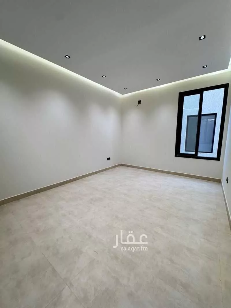 3 bedroom floor in Al Aridh 7