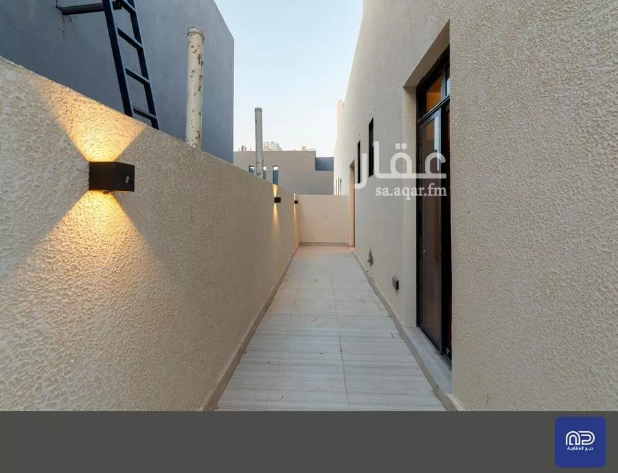 3 bedroom floor in Al Rimal 14