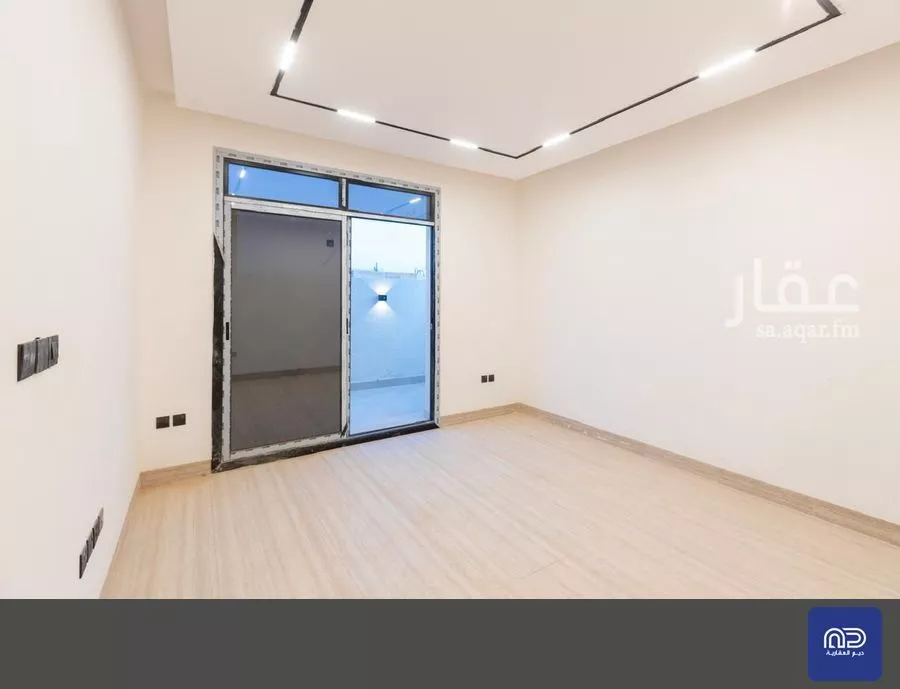 3 bedroom floor in Al Rimal 10