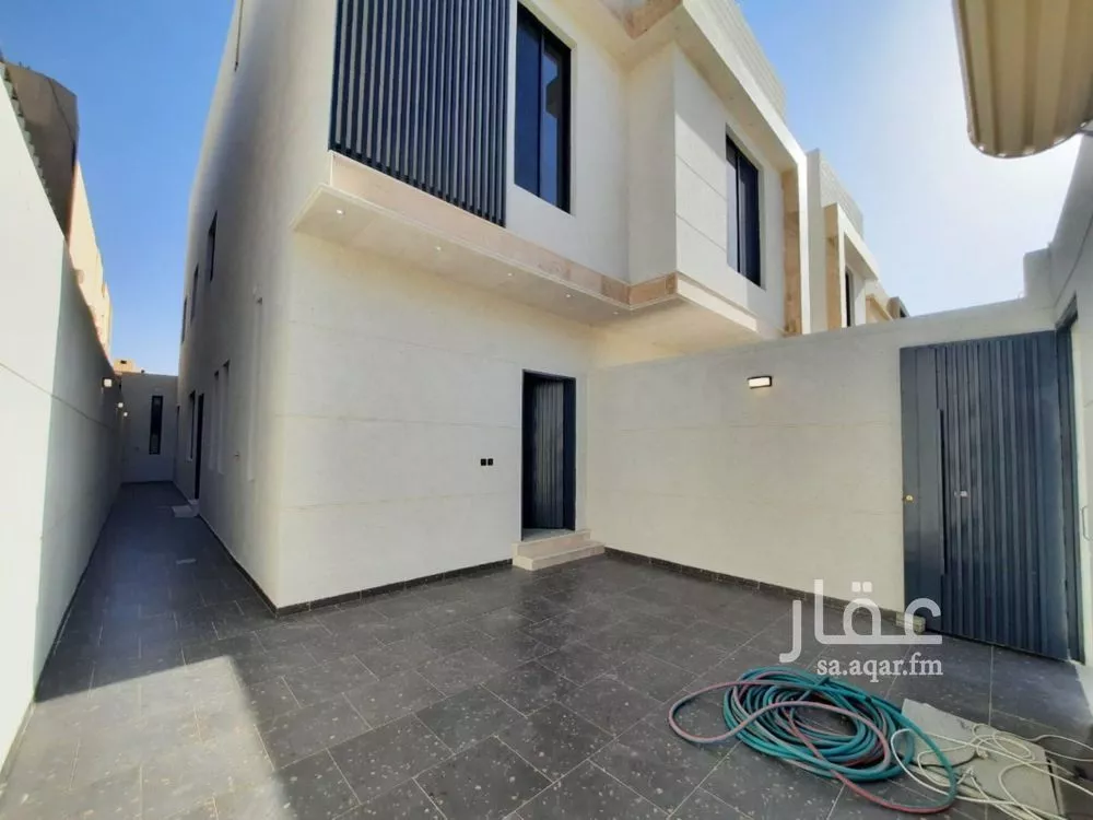 5 bedroom floor in Al Uraija Al Gharbiyah 4
