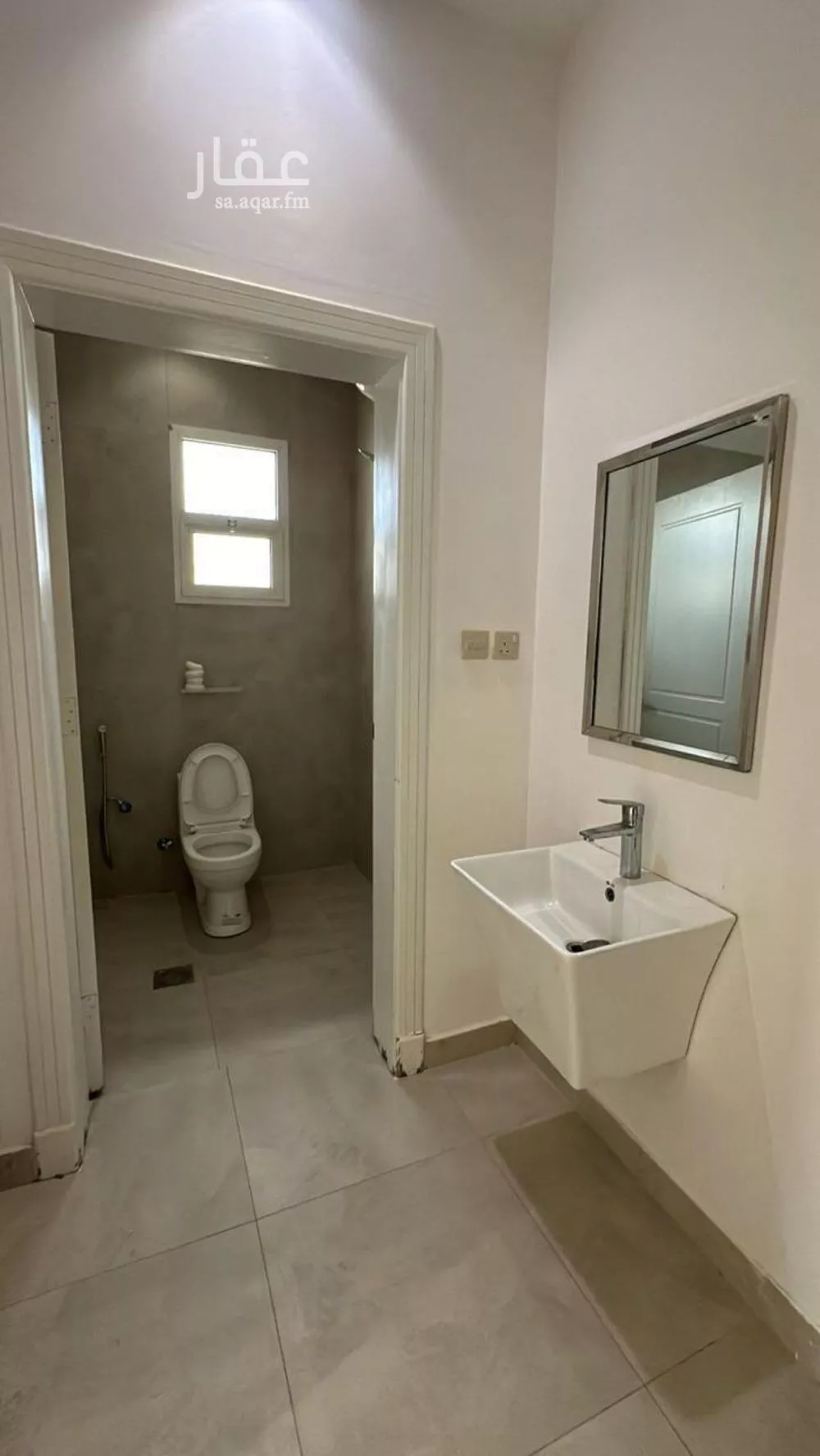 4 bedroom floor in Al Aridh 2