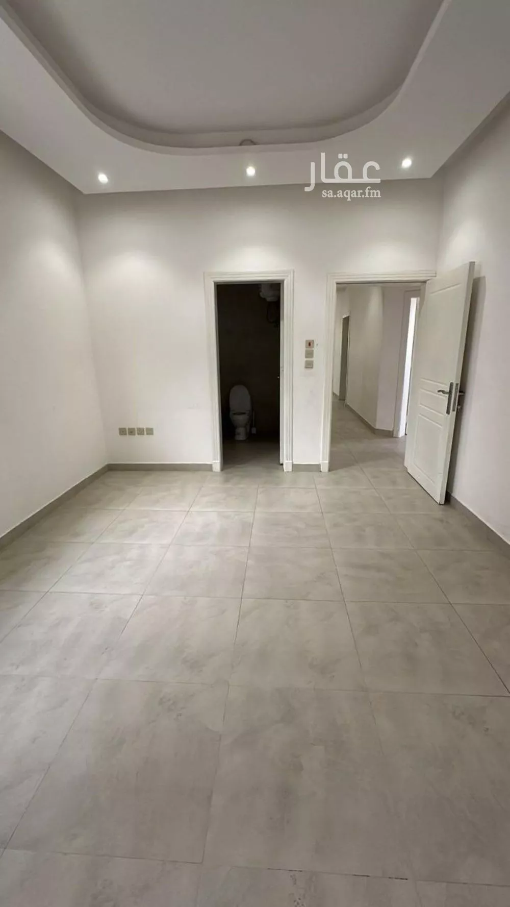 4 bedroom floor in Al Aridh 3