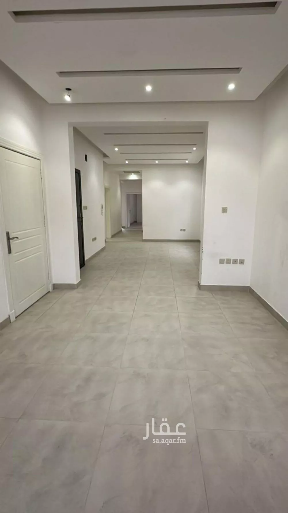 4 bedroom floor in Al Aridh 7