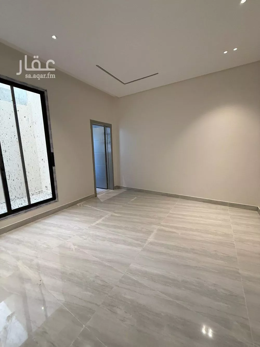 4 bedroom floor in Taibah 7