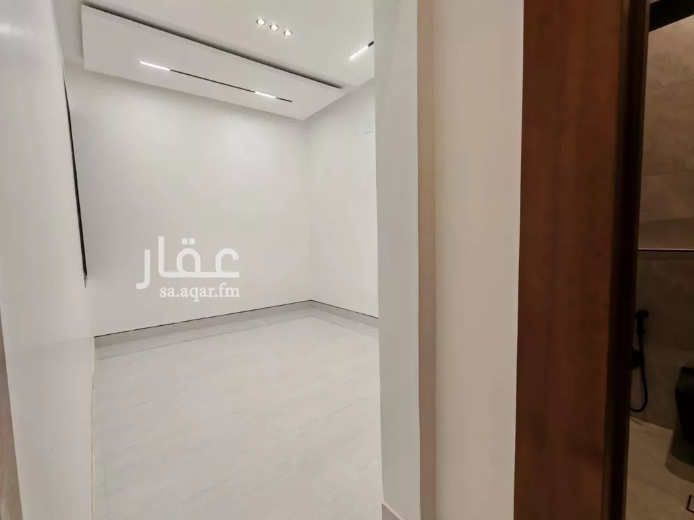 3 bedroom floor in Al Rimal 3