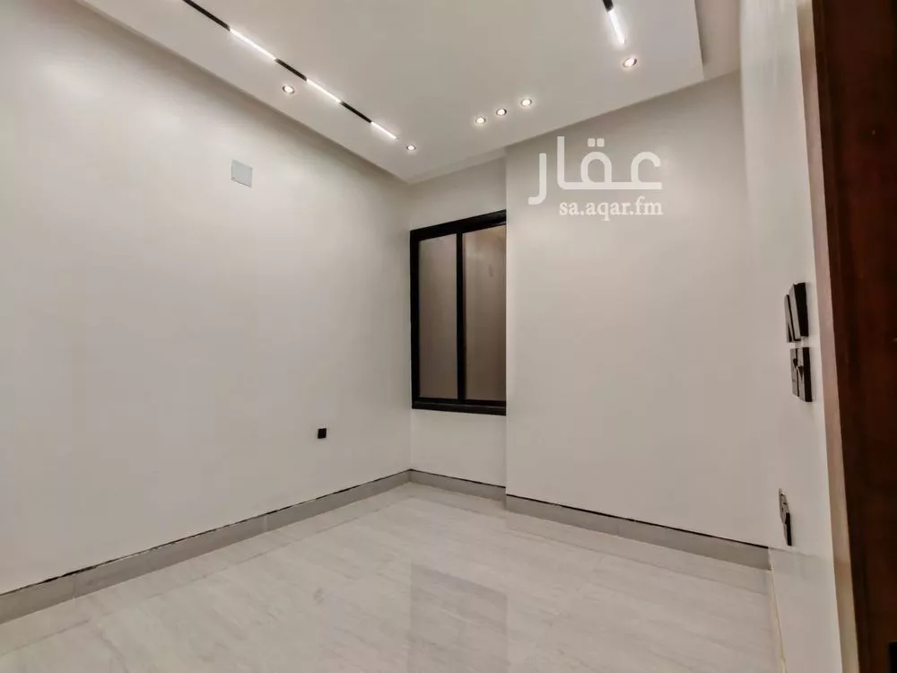 3 bedroom floor in Al Rimal 4