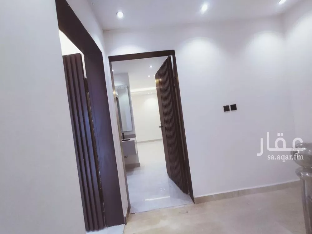 4 bedroom floor in Badr 15