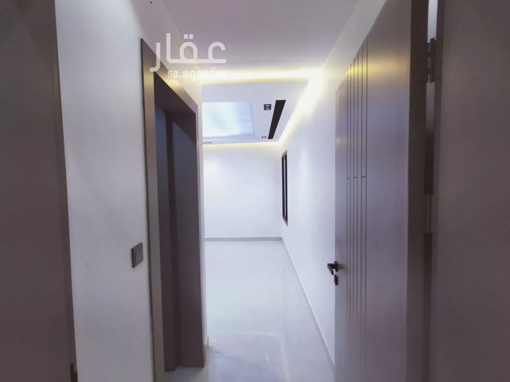 4 bedroom floor in Badr 7