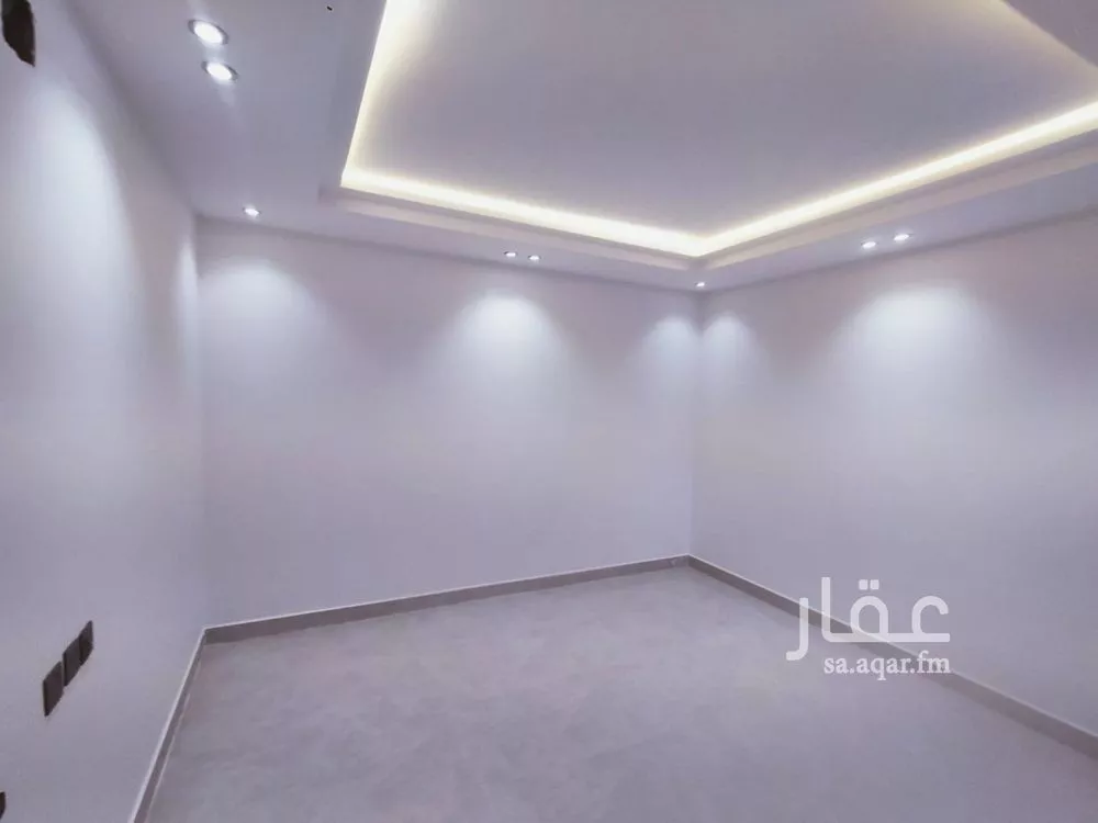 4 bedroom floor in Badr 9