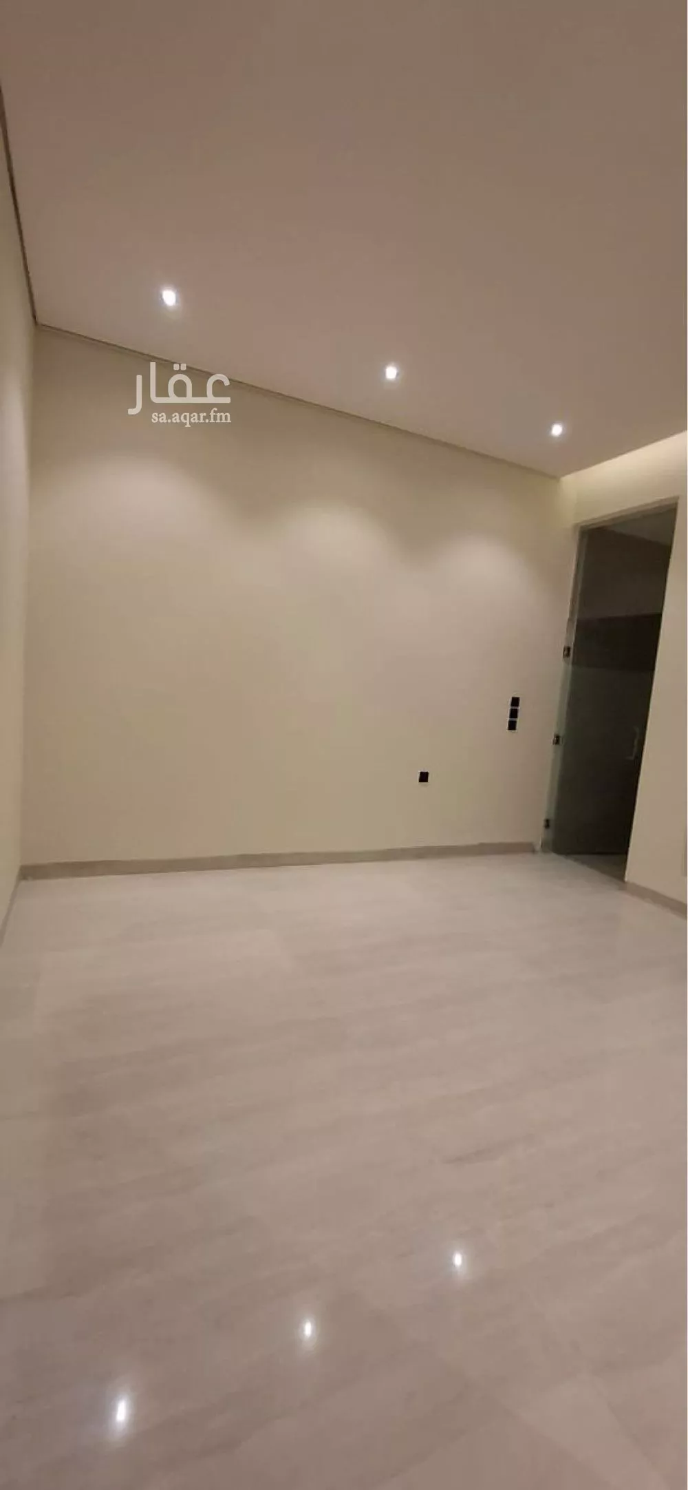 5 bedroom floor in Al Janadriyah 6