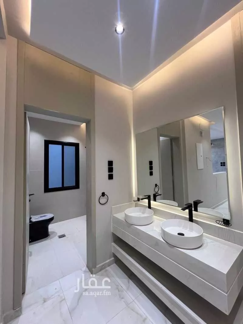 5 bedroom apartment in Al Shawqiyyah 3