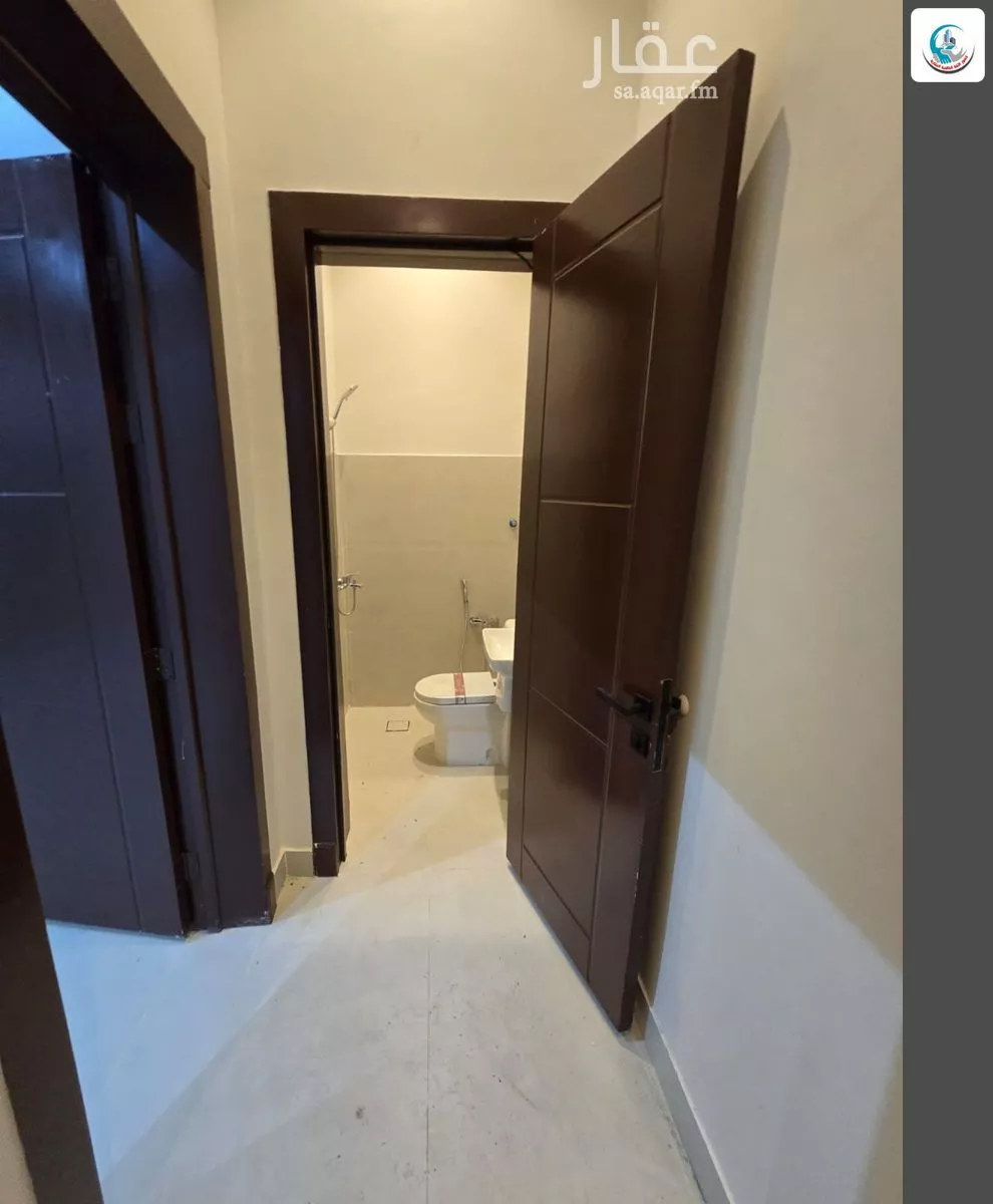 5 bedroom floor in Al Maizilah 4