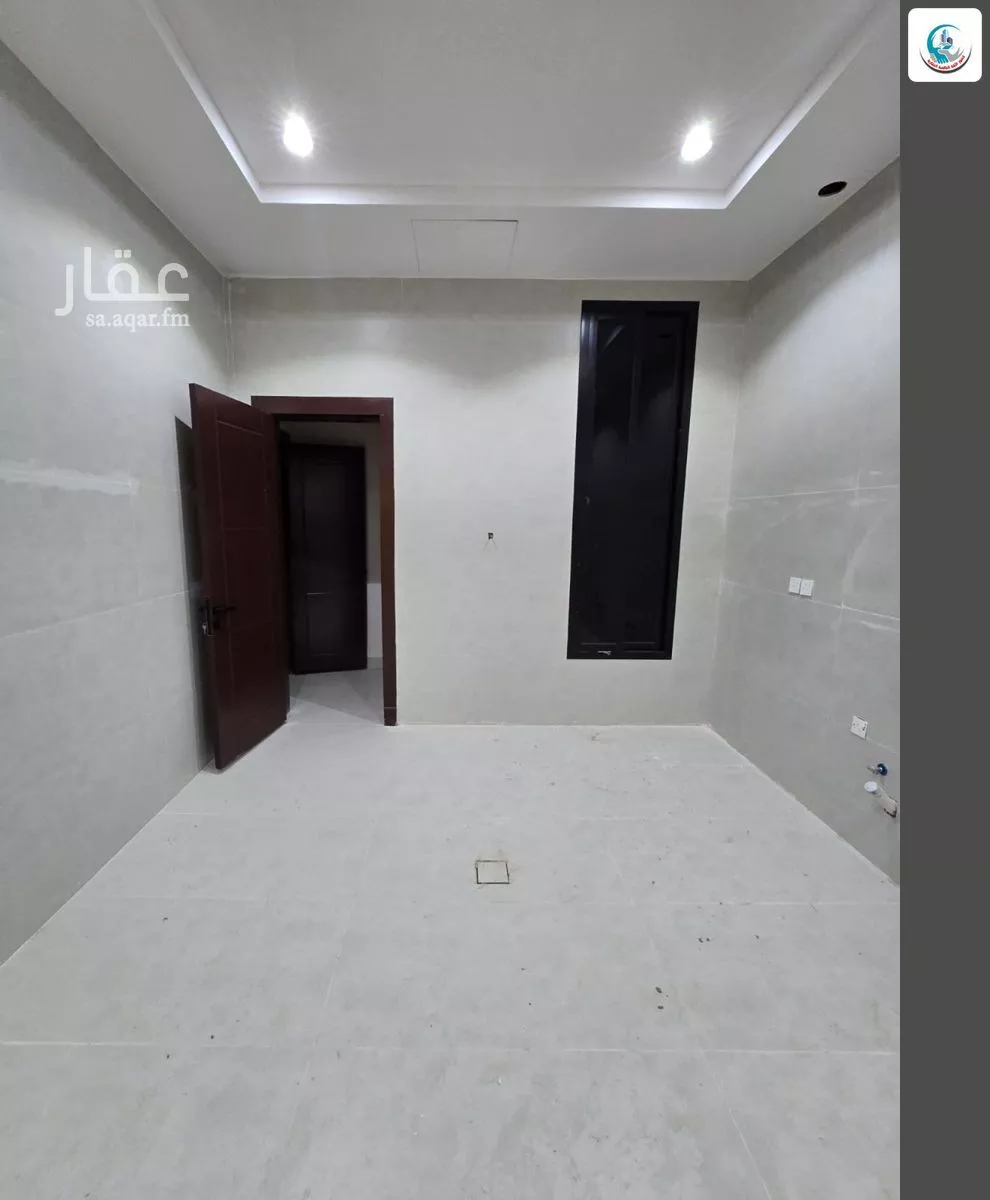 5 bedroom floor in Al Maizilah 6