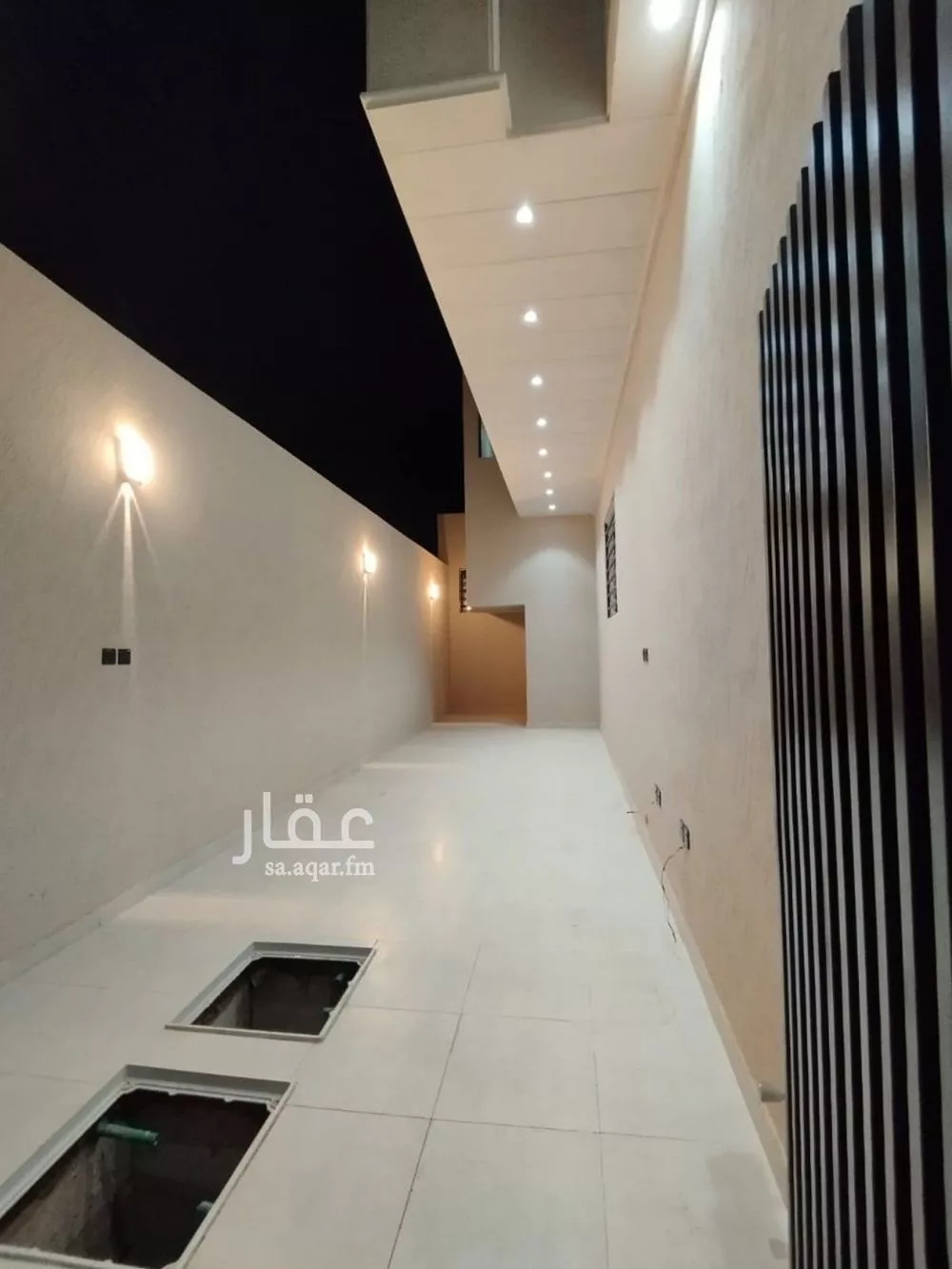 3 bedroom floor in Al Janadriyah 11