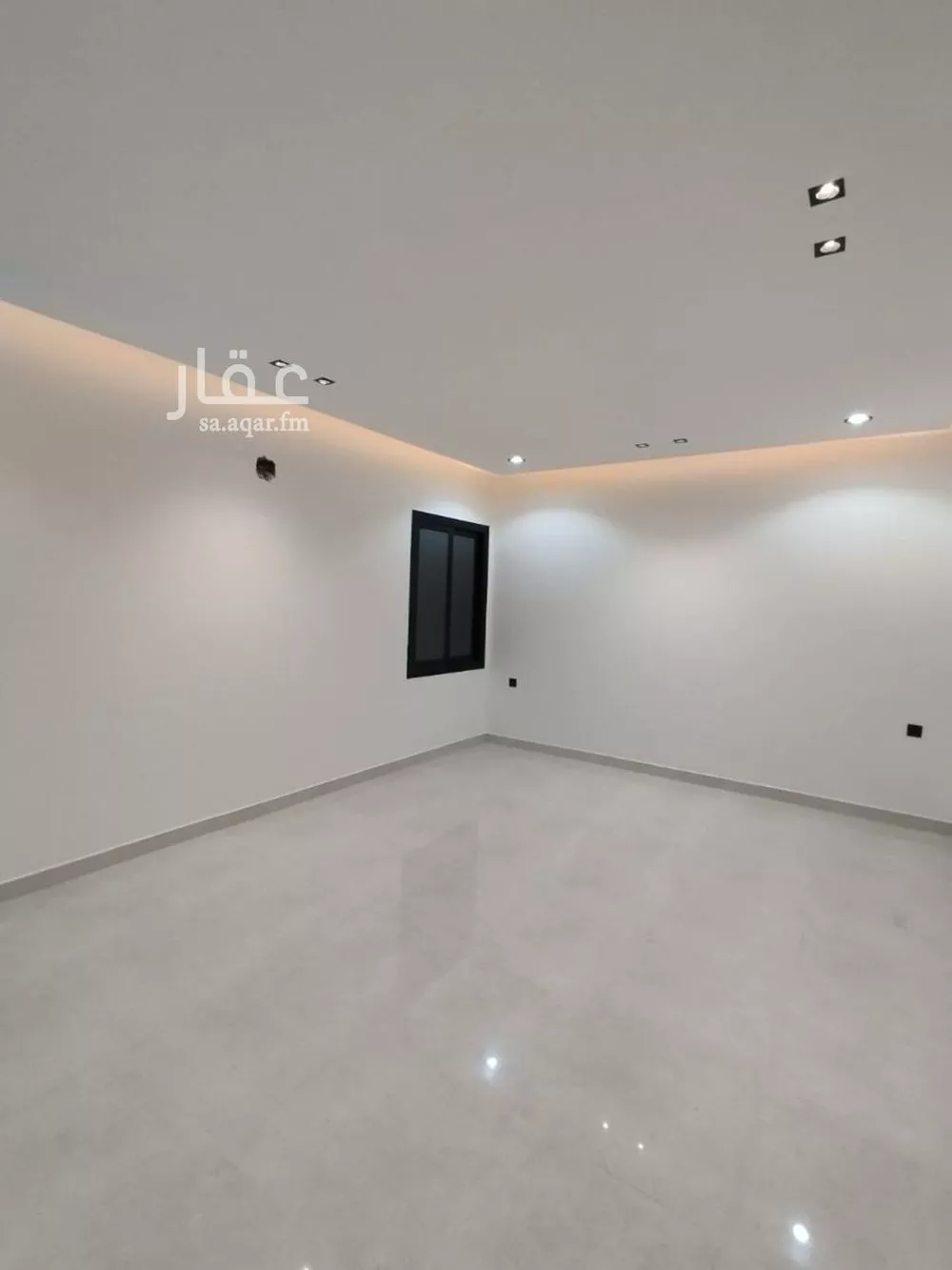 3 bedroom floor in Al Janadriyah 3
