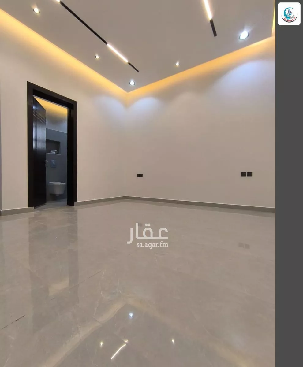 5 bedroom floor in Al Janadriyah 4