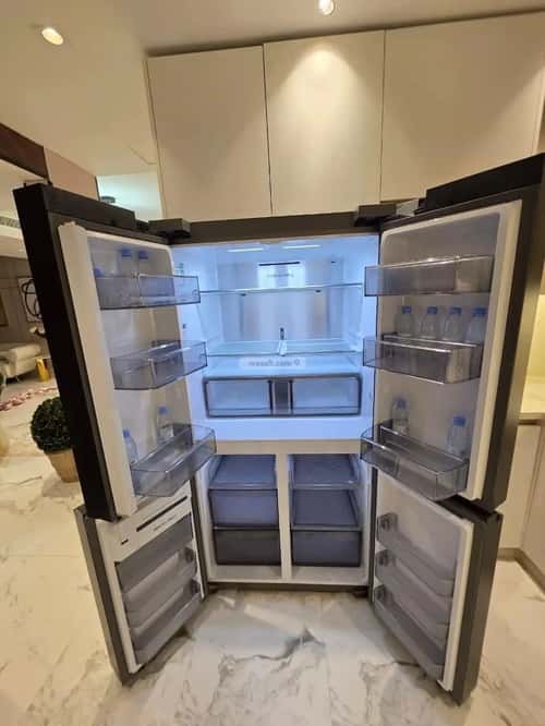 6 bedroom villa in Al Olaya 5