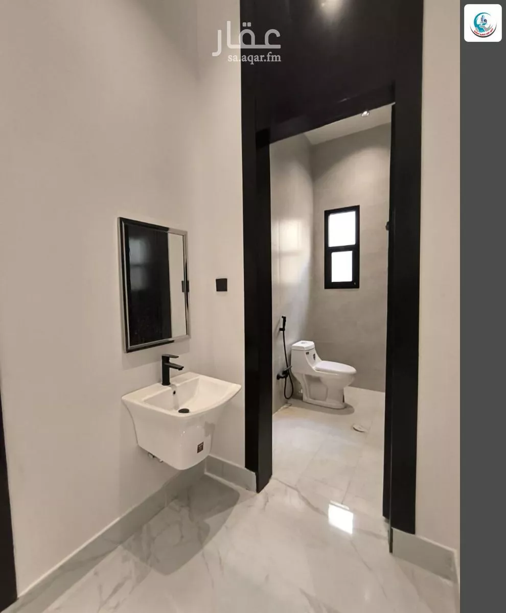 5 bedroom floor in Al Janadriyah 11